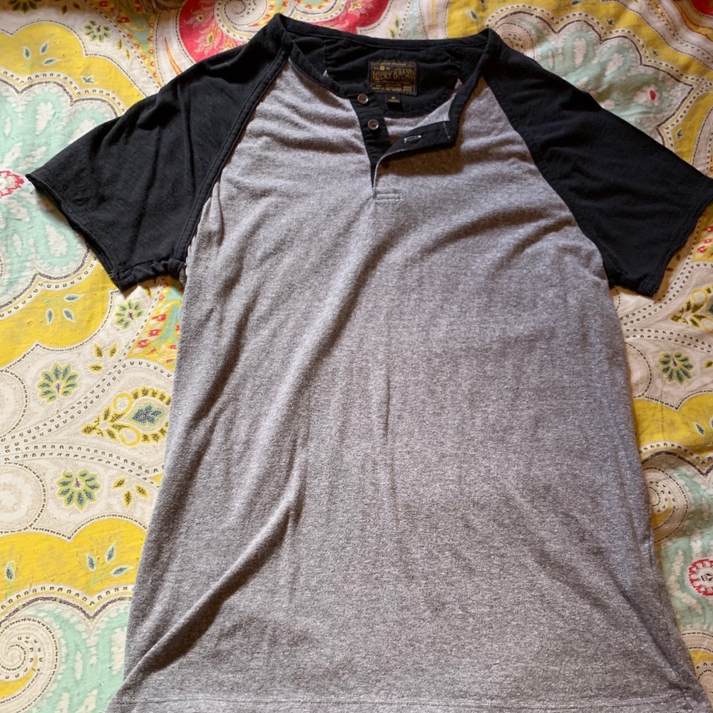 Lucky brand short sleeve henley tee